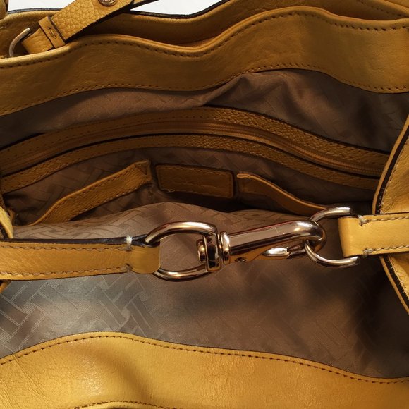 COLE HAAN YELLOW SHOULER BAG - Picture 5 of 7